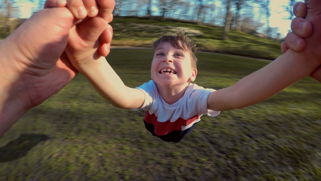 242986_TAN_National_Railcard_ident_mashup.00_00_18_07.Still001